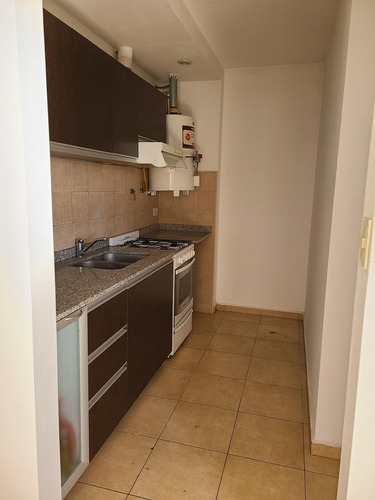 Venta De Departamento 2 Ambientes  En Zárate, Gba Norte