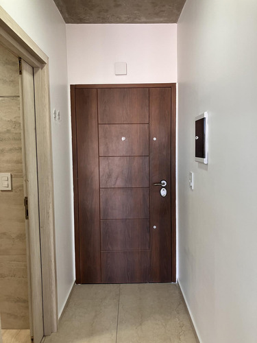 Departamento En Alquiler Monte Castro