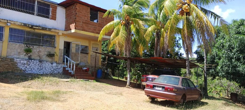 Venta De Casa Campestre En Asentamiento Campesino La Mata Cabudare Venezuela Rpaiva