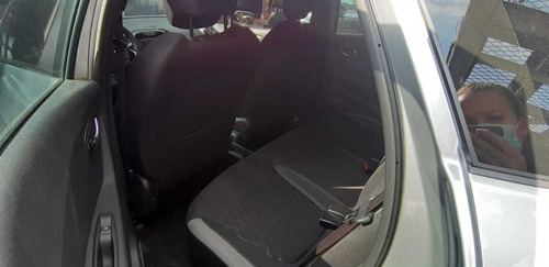 Renault Captur Zen 2.0cc Mecánica