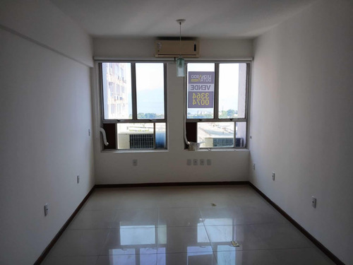 Vendo 3 Salas Comerciais No Centro De Florianópolis