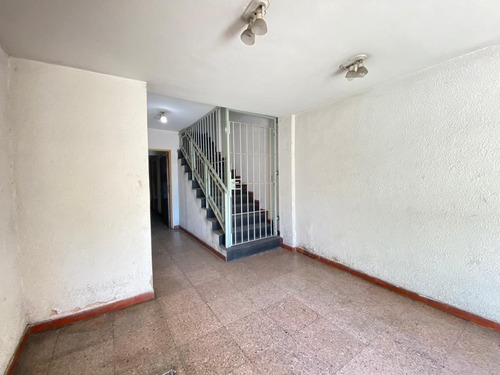 Imagen 29 de 29 de Venta Departamento 5 Ambientes La Tablada Terraza Balcon