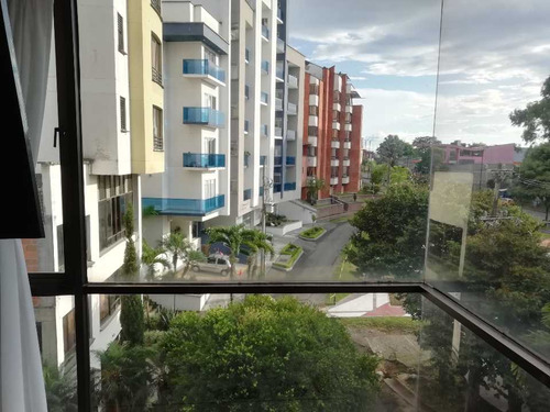 Vendo Amplio Apartamento En Alamos