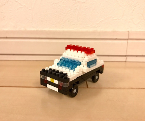 Brinquedo Bloco De Montar Mini Peça Educativo Colecionavel Quantidade De Peças 101 Versão Do Personagem Carro De Policia