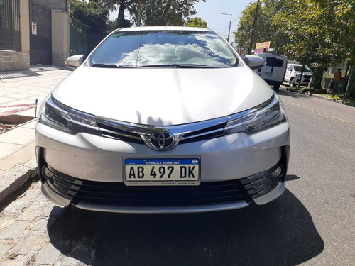 Toyota Corolla 2017 1.8 Se-g - Financio/permuto