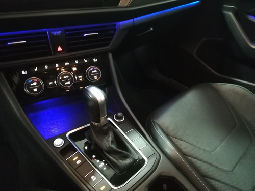 Imagen 4 de 15 de Volkswagen Jetta 2019 1.4 T Fsi Highline Tiptronic