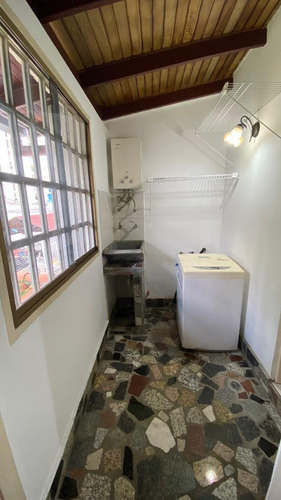 Alquilo Anexo De 40 Metros En El Marqués - Calle Cerrada, Amoblado E Independiente L5m