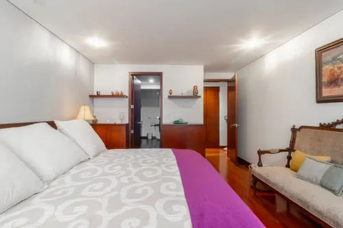 Apartamento En Venta En Chicó Norte. Cod V22108