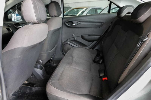 Imagem 9 de 15 de Chevrolet Prisma 1.4 Lt 8v Flex Manual 2016