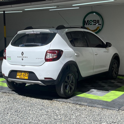 Renault Stepway Zen Mt 1.6cc 2018