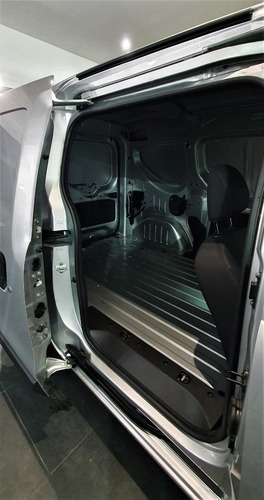 Imagen 19 de 23 de Renault Kangoo Confort 1.6 Okm Con Gastos Mf 3.536 Y Ctas
