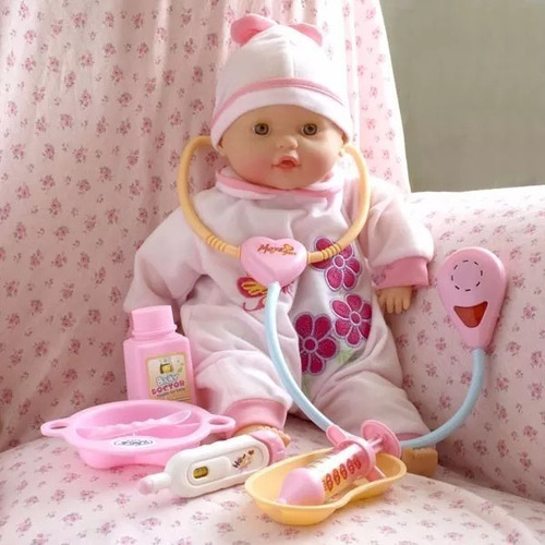 Muñeca Bebe De Mama Va Al Doctor Con Estetoscopio Sonidos