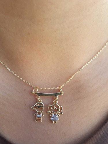 Colar De Filhos Com 2 Pingentes Menino Menina Banhado Ouro