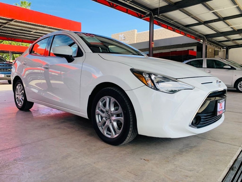 Imagen 9 de 12 de Toyota Yaris Modelo 2018