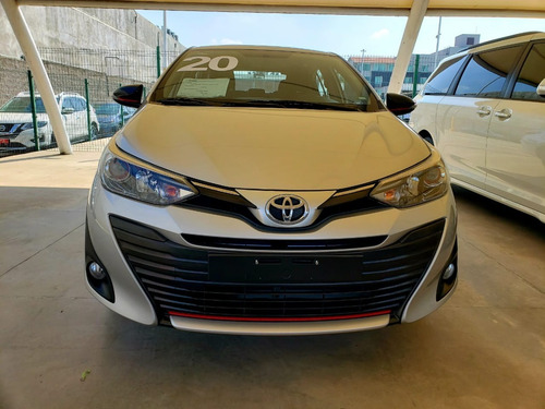 Imagen 2 de 6 de Toyota Yaris Sd S