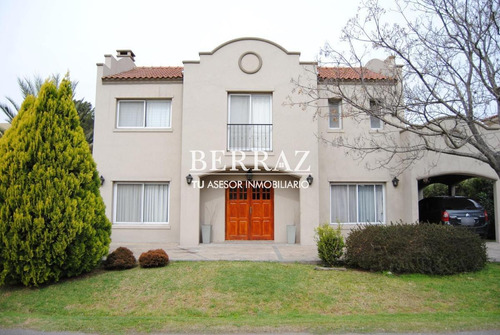 Imagen 2 de 30 de Casa Venta Los Pilares - Pilar