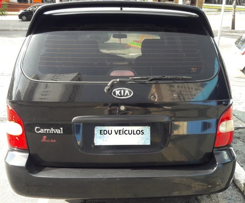 Kia Carnival 2.5 V6 Automática 2001