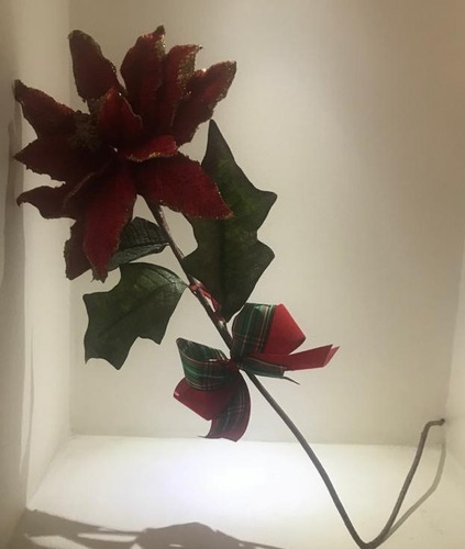 Poinsetia En Seda Para Decoracion Navidena