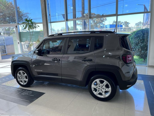 Imagen 4 de 22 de Jeep Renegade