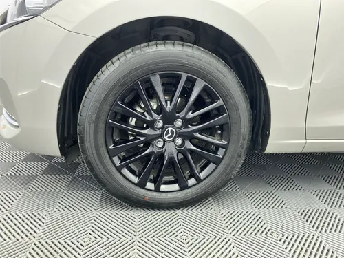 Mazda 2 1.5 Touring
