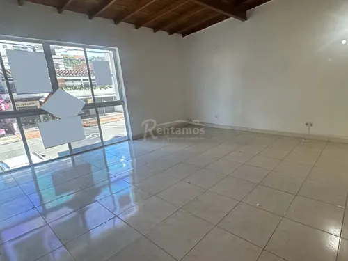 Local En Arriendo En Laureles. Cod A776068