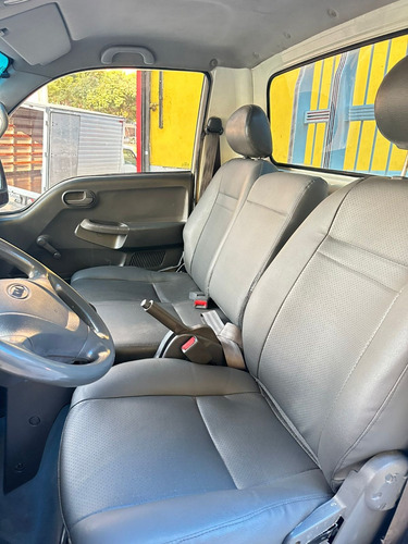 Kia Bongo 2.5 Std 4x2 Rs Turbo C/ Carroceria 2p