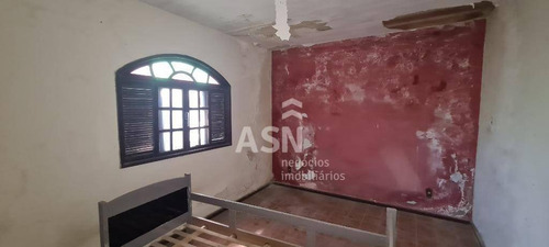 Casa Antiga Com Cômodos Amplos E Quintal No Centro De Rio Das Ostras-rj - Ca0741