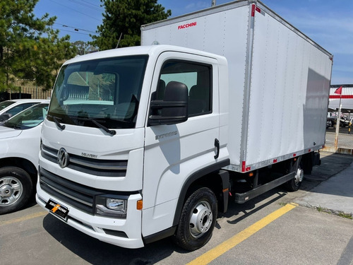 Imagem 2 de 7 de Vw Delivery Express 2021 - Completo