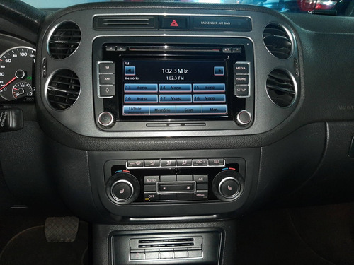 Imagem 7 de 15 de Volkswagen Tiguan 2.0 Tsi Turbo Tiptronic Automatico Couro