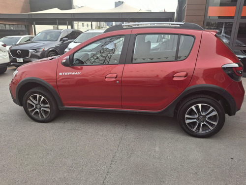 Renault Stepway 5p Intens L4/1.6 Aut