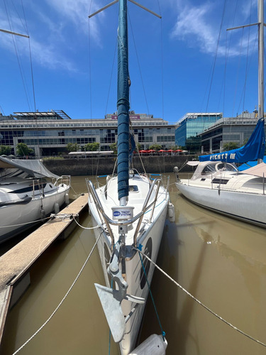 Velero Bramador 28 Nova