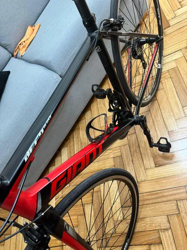 Bicicleta Giant Defy Aluxx 3 2017 Rodado 28 V-brakes Negro M/l (Usado)