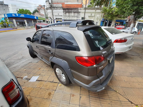 Fiat Palio Weekend Adventure Locker J