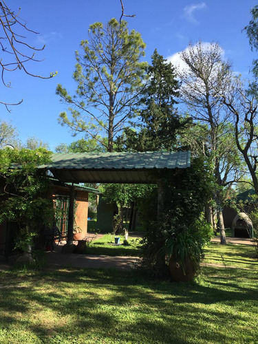 Venta Casa 2 Dormitorios Amplio Jardin Andino Santa Fe