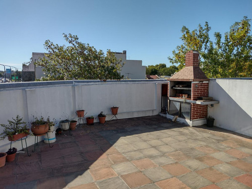 Departamento De 4 Ambientes Con Terraza En Venta - Quincho Y Parrilla - Saavedra