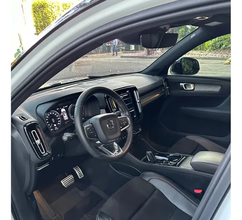 Volvo XC40 2.0 T5 Awd R-design