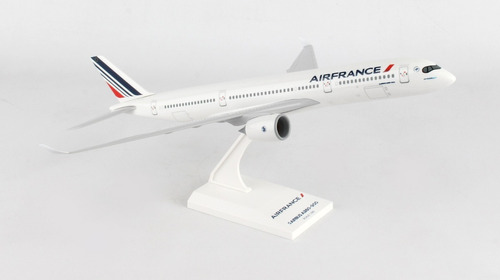Imagen 1 de 1 de Avión A Escala A350-900 Air France - 33 Cms.