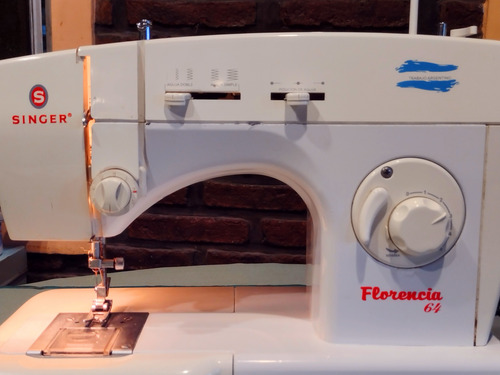 Maquina De Coser Familiar Singer Florencia 64 Blanco (Usado)