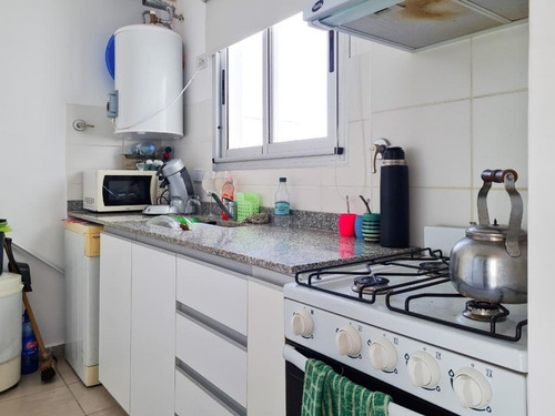 Imagen 9 de 27 de Departamento De 1 Dormitorio En La Plata (casco).