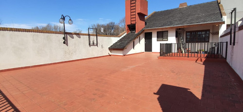 Imagen 24 de 30 de Hermosa Casa Con Gran Terreno