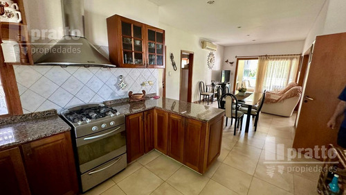 Casa En Venta De 3 Dormitorios En Santa Maria De Tigre