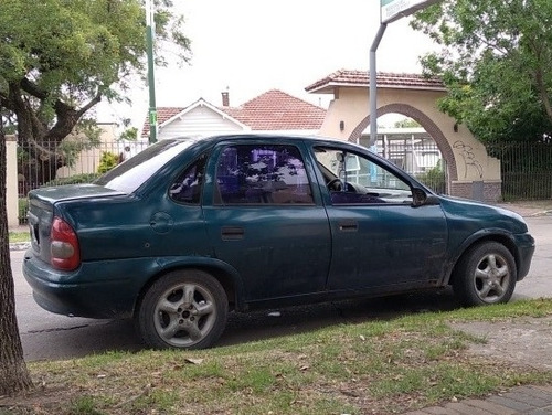 Chevrolet Corsa 1.6 Gl