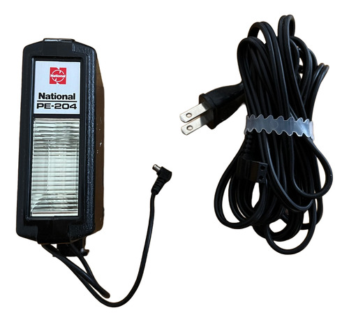 Flash National Pe-204 Gn 20 Asa 100 (din 21)/m (Usado)