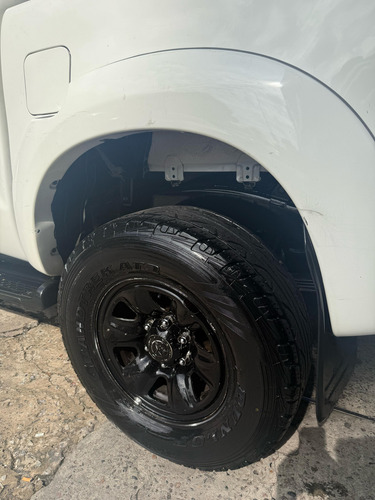 Toyota Hilux Pick-Up 3.0 Cd Srv 171cv 4x2