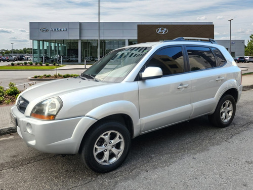 Hyundai Tucson 2.0 MPFI GLS 16V 143CV 2WD FLEX 4P AUTOMÁTICO