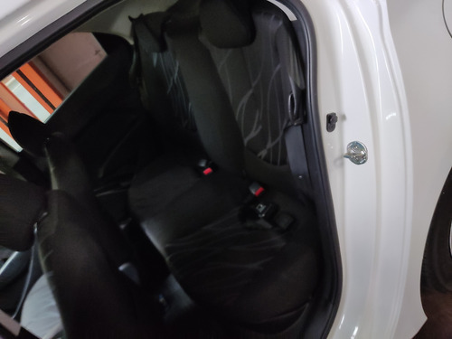 Imagem 14 de 15 de Hyundai Hb20 2015 1.0 Comfort Plus Flex 5p