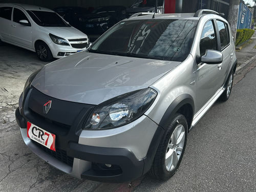 Renault Sandero Stepway 1.6 16v Hi-flex Aut. 5p