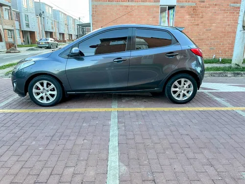 Mazda 2 1.5 Hatchback Negociable!