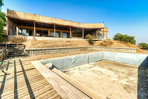 Oportunidad, Casa En Obra Gruesa, Chicureo Centro.