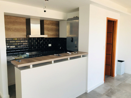 Venta Depto Monoambiente Premium Con Balcón En Saenz Peña